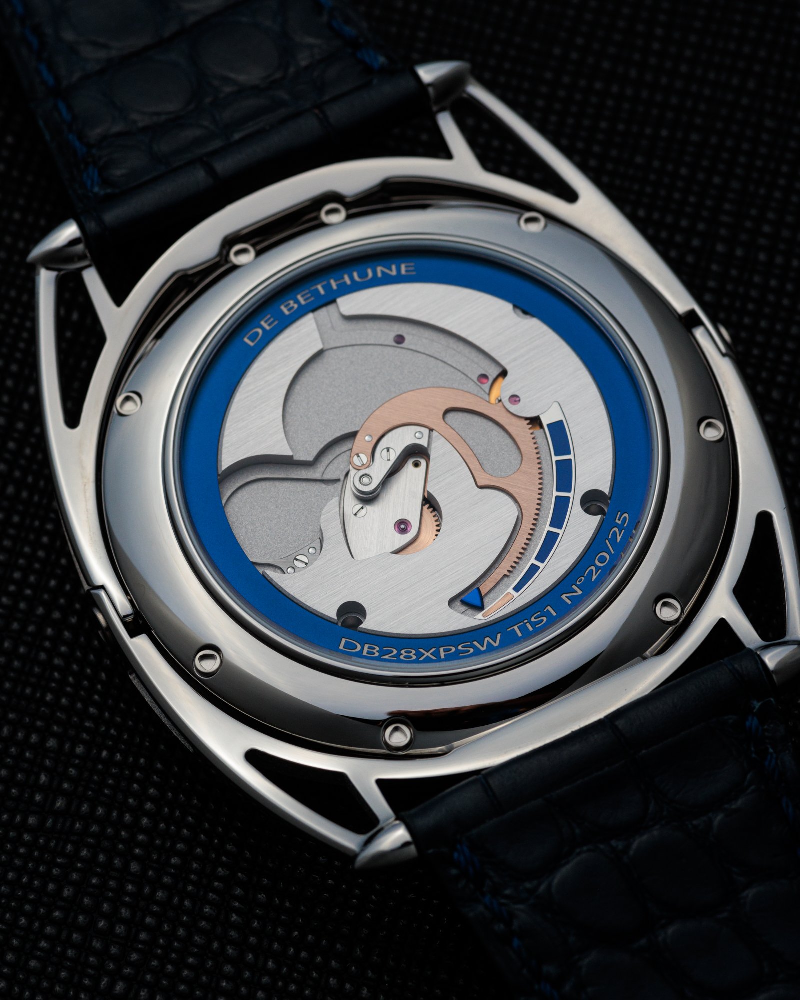 DB28 Steel Wheels-6.JPG