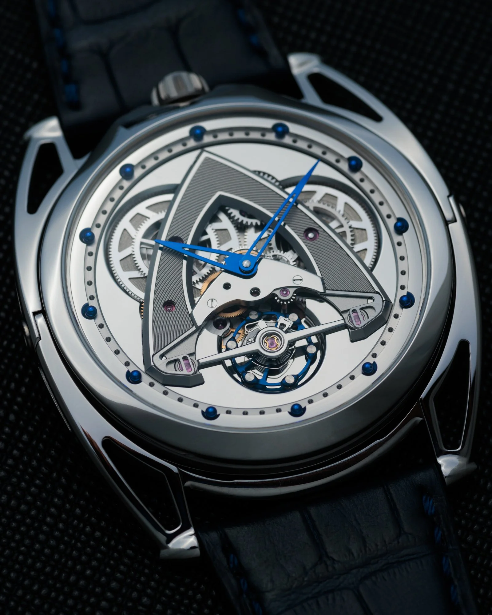 DB28 Steel Wheels-3.JPG