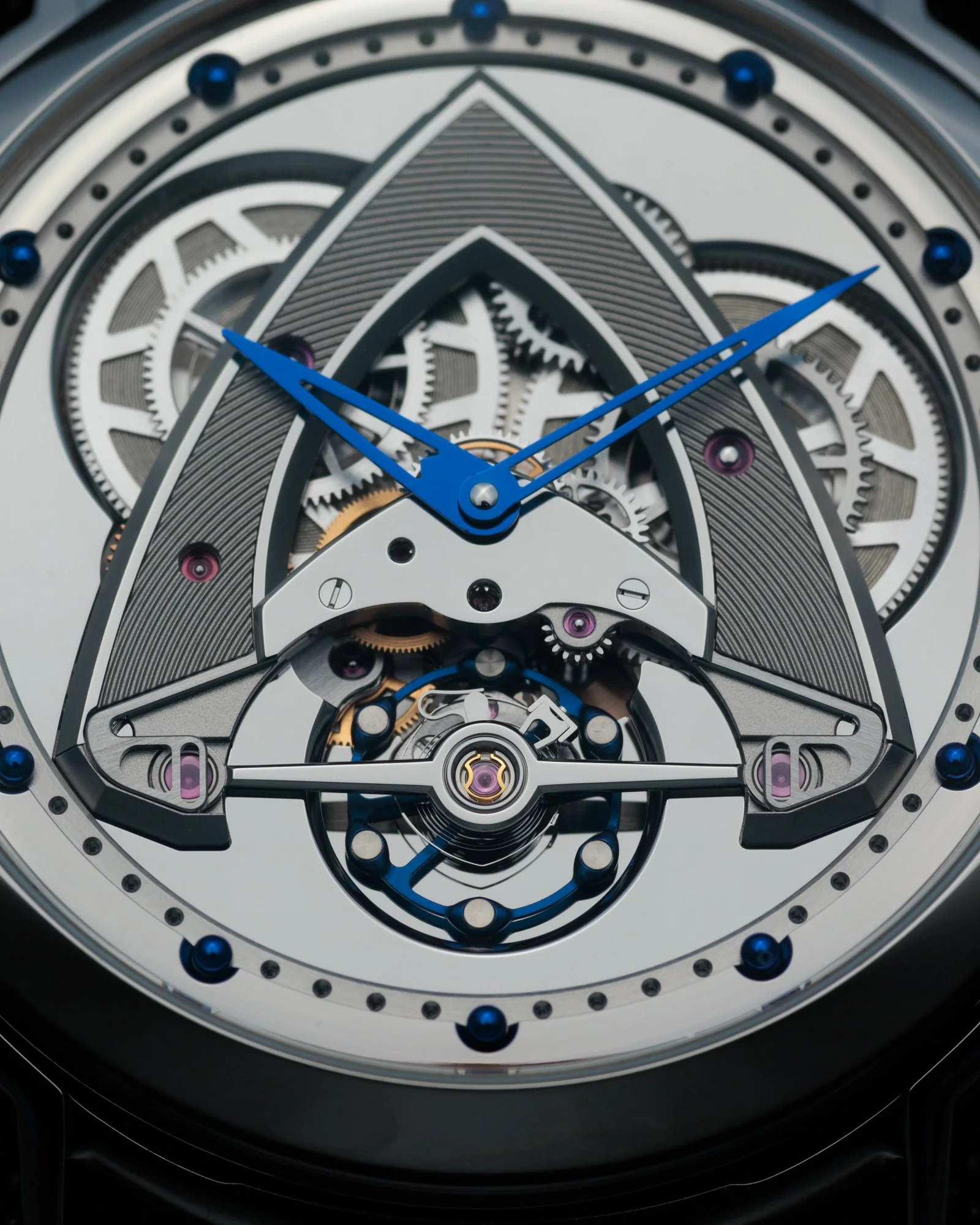 DB28 Steel Wheels-5.JPG