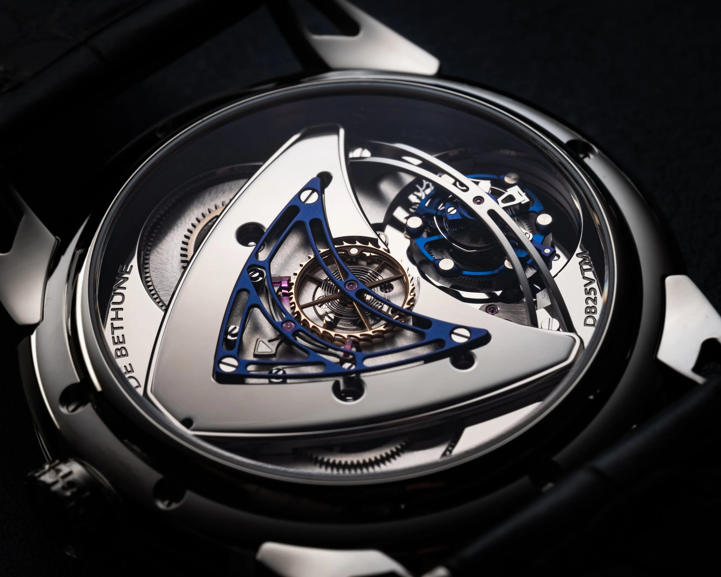 Fantastic Calibers and Where to Find Them: De Bethune Caliber DB2109V4 in the DB25 Starry Varius Aerolite