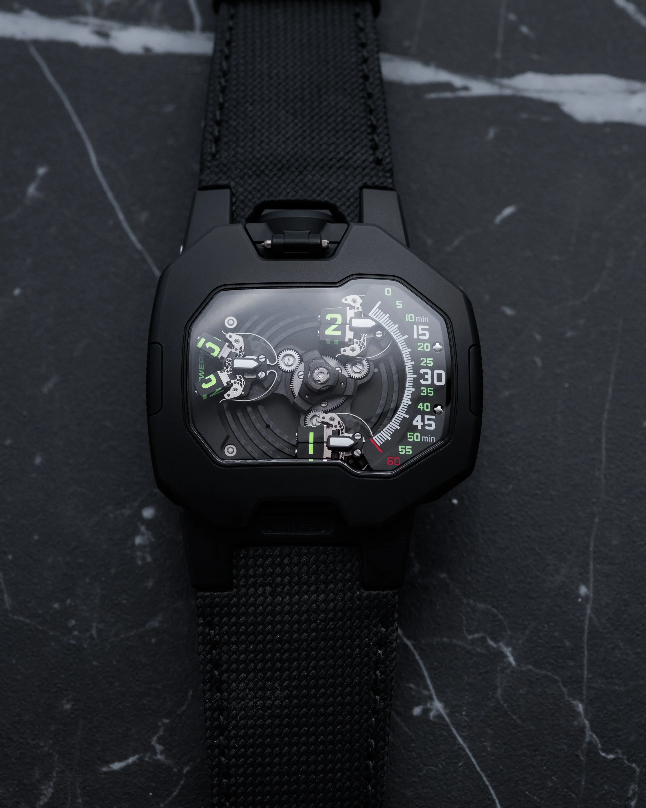 Urwerk UR-120 Lost in Black Space