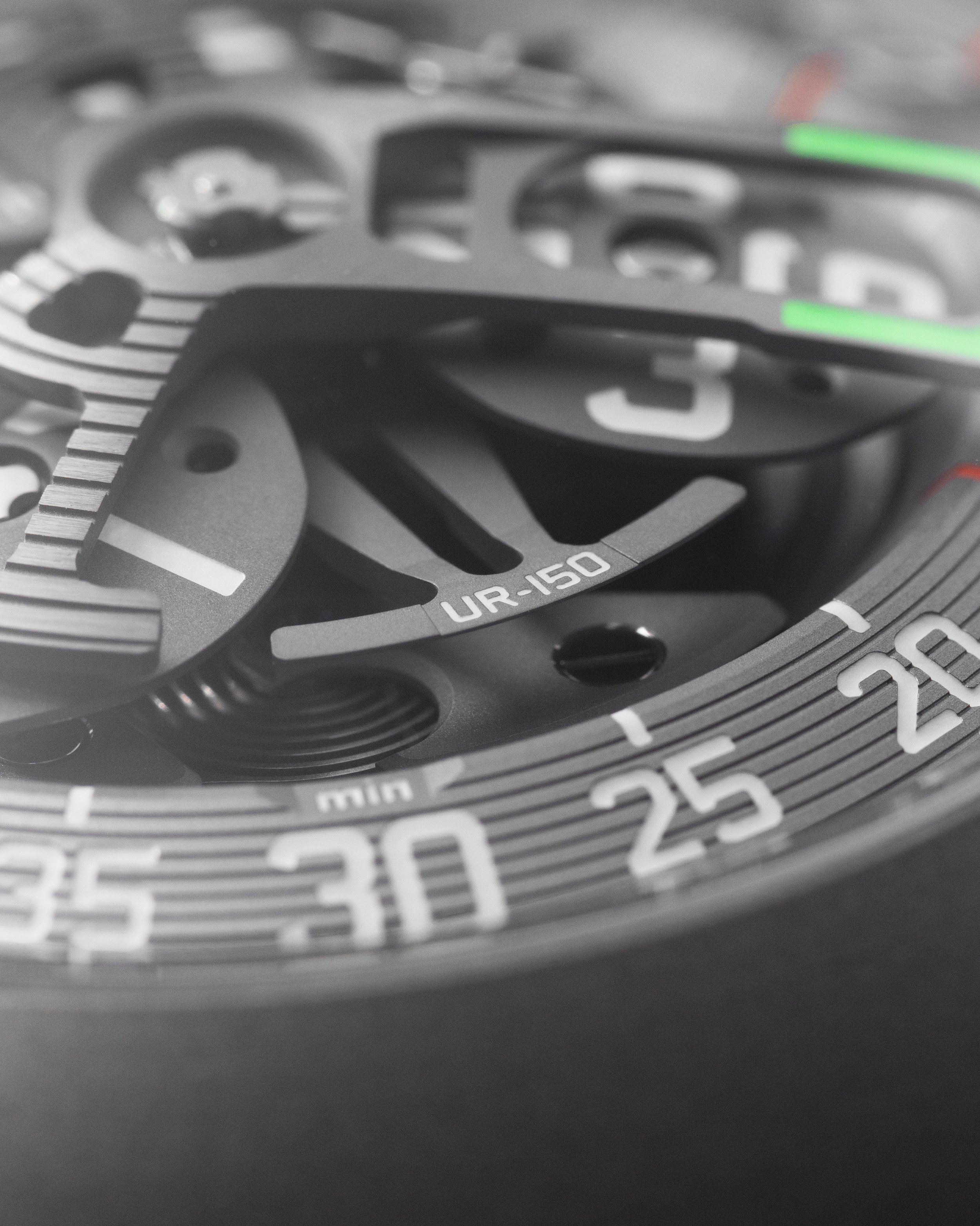 UR150 Titanium 8.jpg