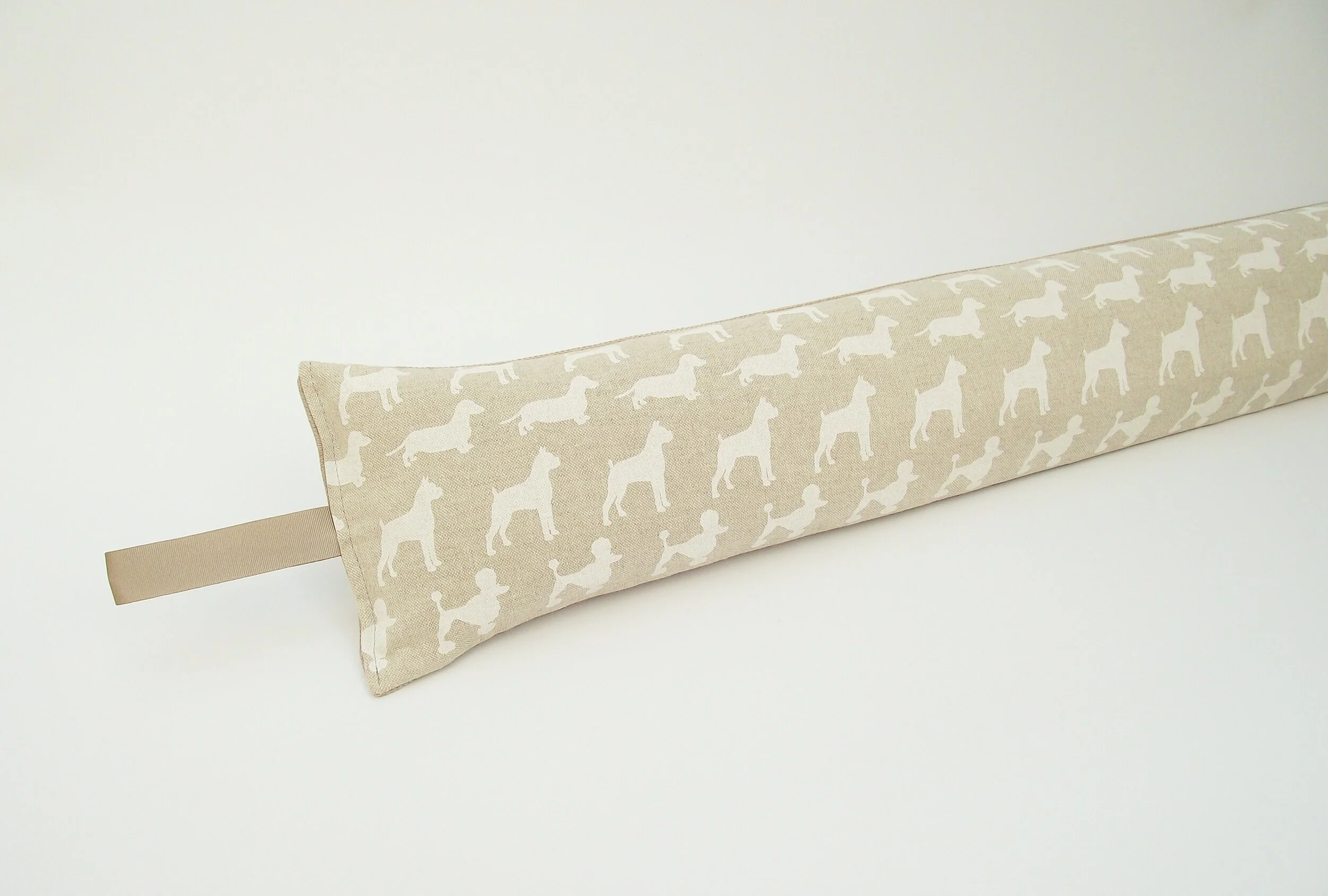 shadow dog draught excluder 1.JPG