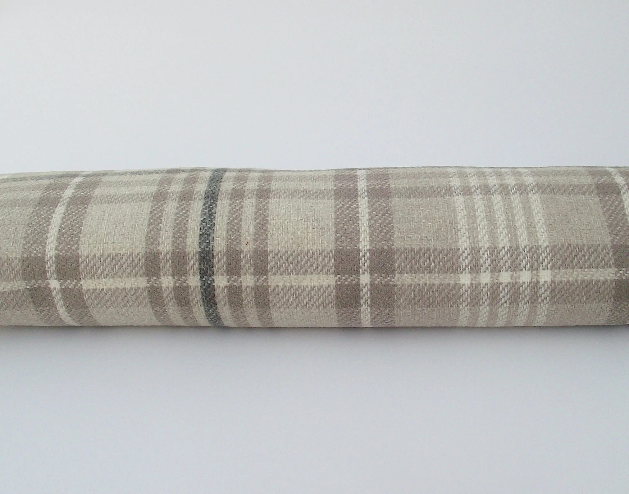 draught excluder vers stir 3.JPG