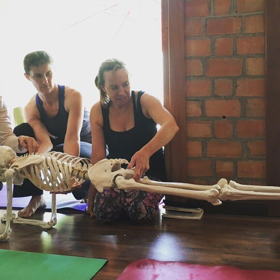 Ananda Yoga and Detox Center is thrilled to be teaming up with Yama Yoga Studios to offer time tested and rigorous yoga teacher training programs.  Lead by @valerie.yamayoga (ERYT 500, PhD) our first post  lock down program starts in March with many 