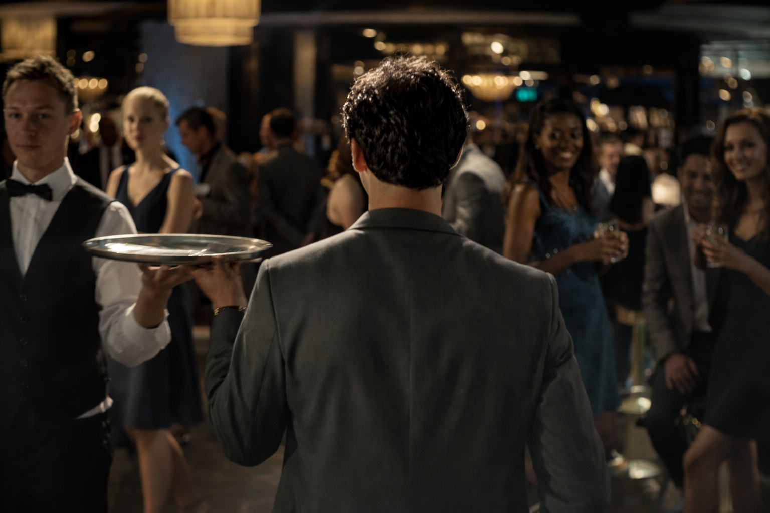 CREATIVE CONTAINER - GANCIA “THE FRIEND OF A FRIEND”