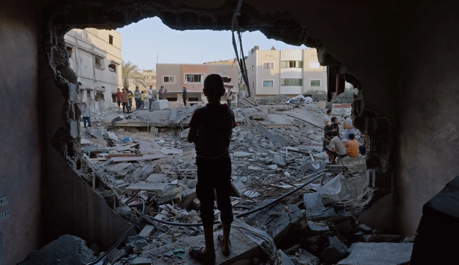 Full brief container - IRC "Out of balance" 