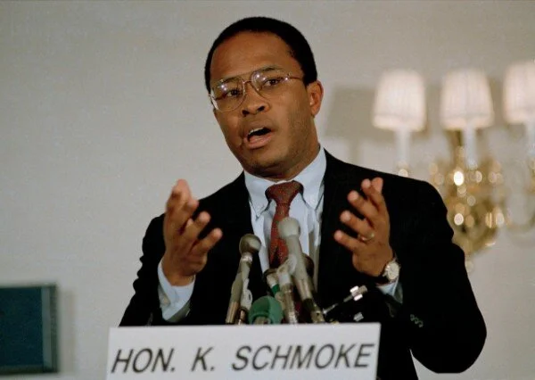 schmoke 600.jpg