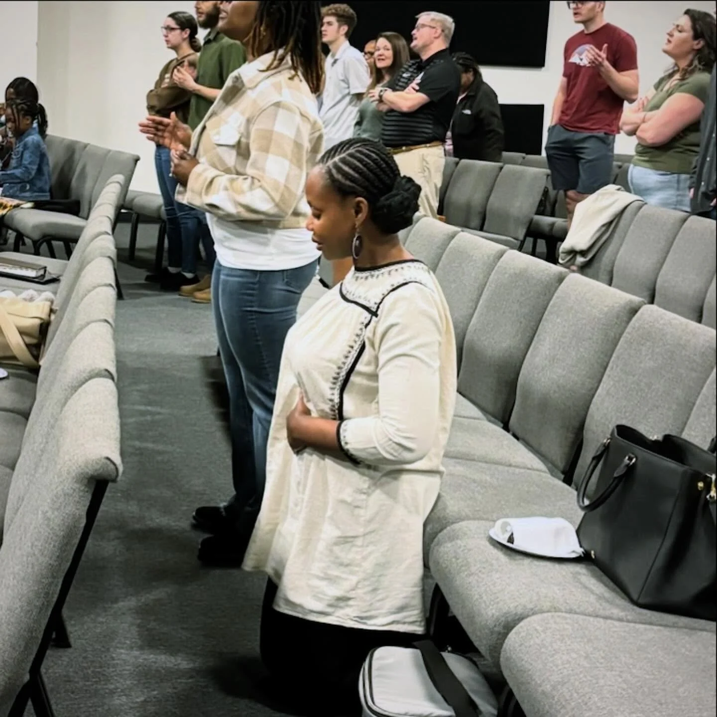 What a sweet time to gather and exalt Jesus and His cross! Thank you God for the cross! 

#roanoke #roanokeva #church