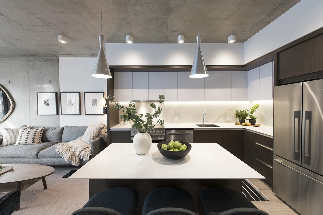 1br1.jpg