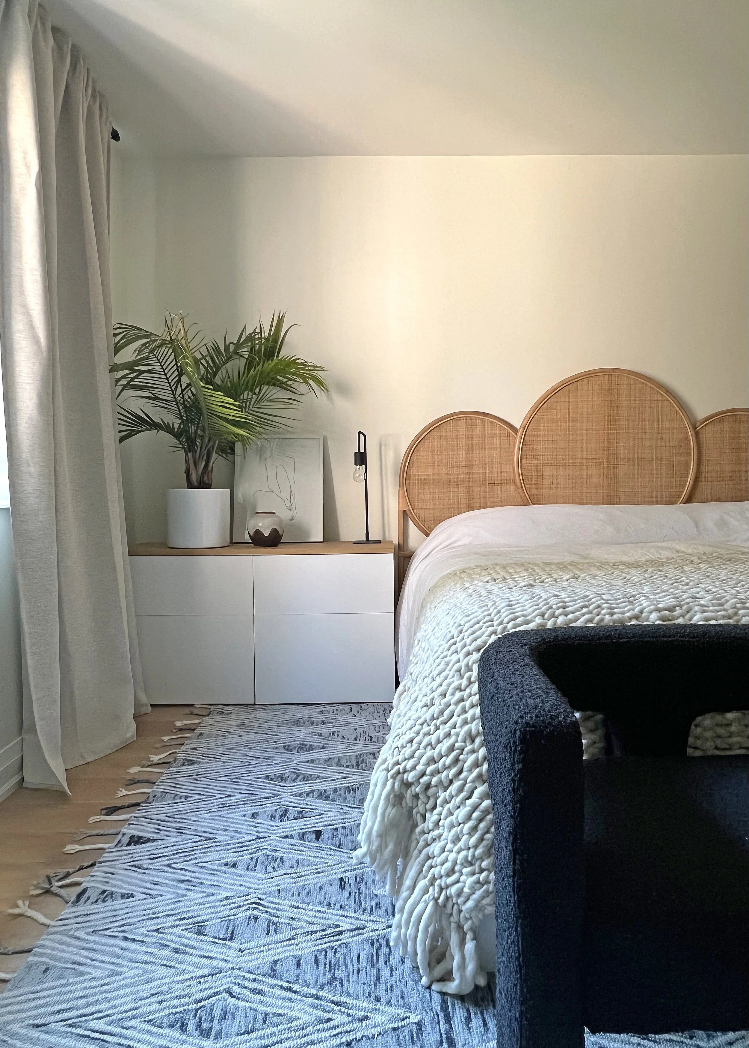 bedroom detail 2.jpg