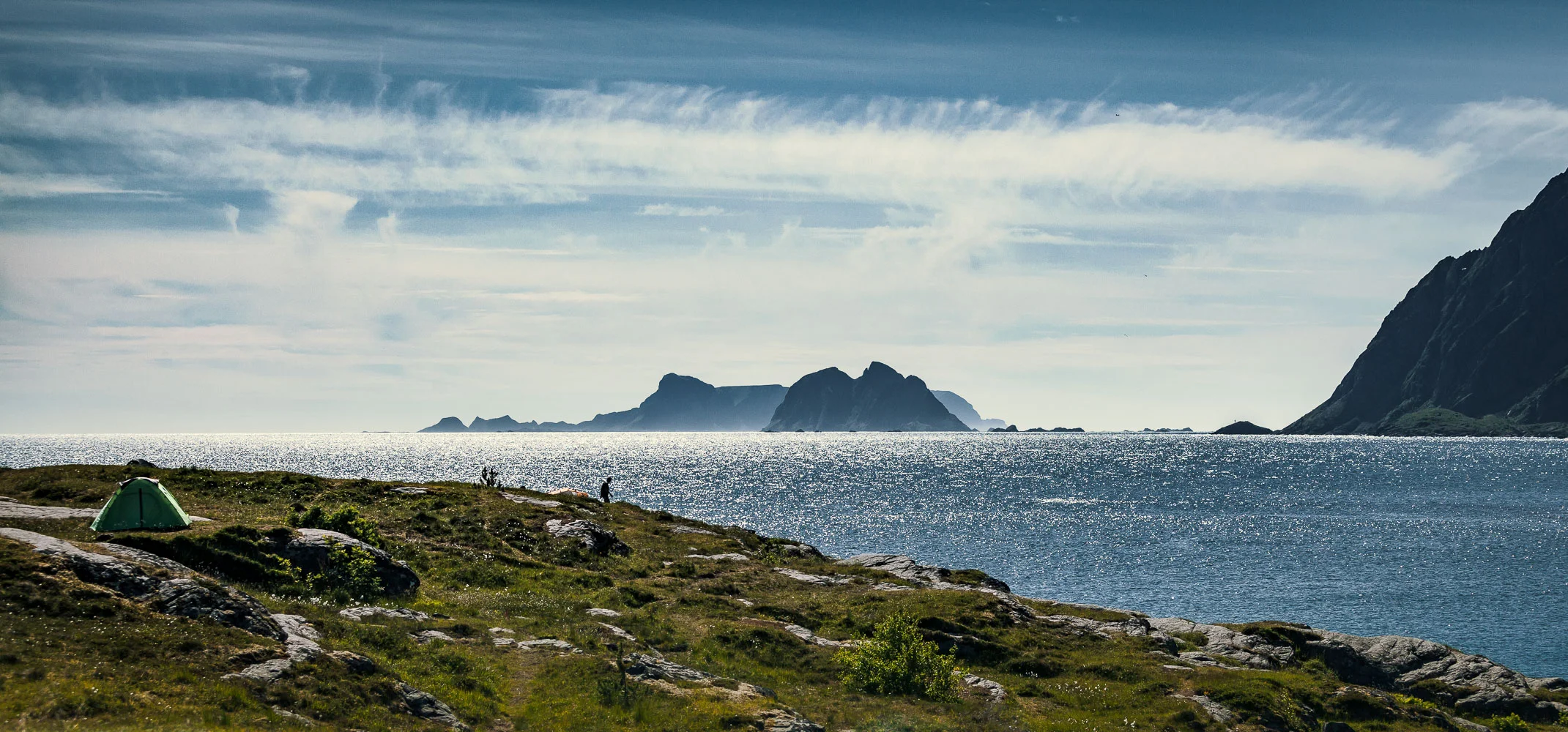 Blick von Å auf Værøy-Moskenesøya-Lofoten