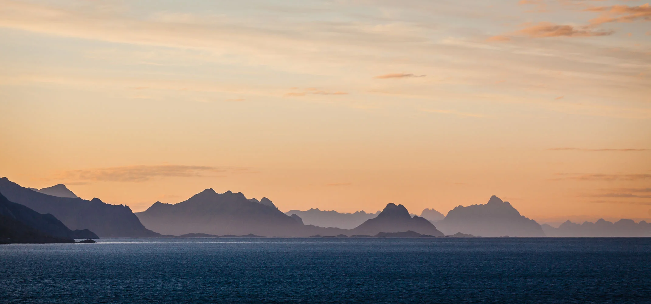 View from Hamnøya to the Lofoten Wall