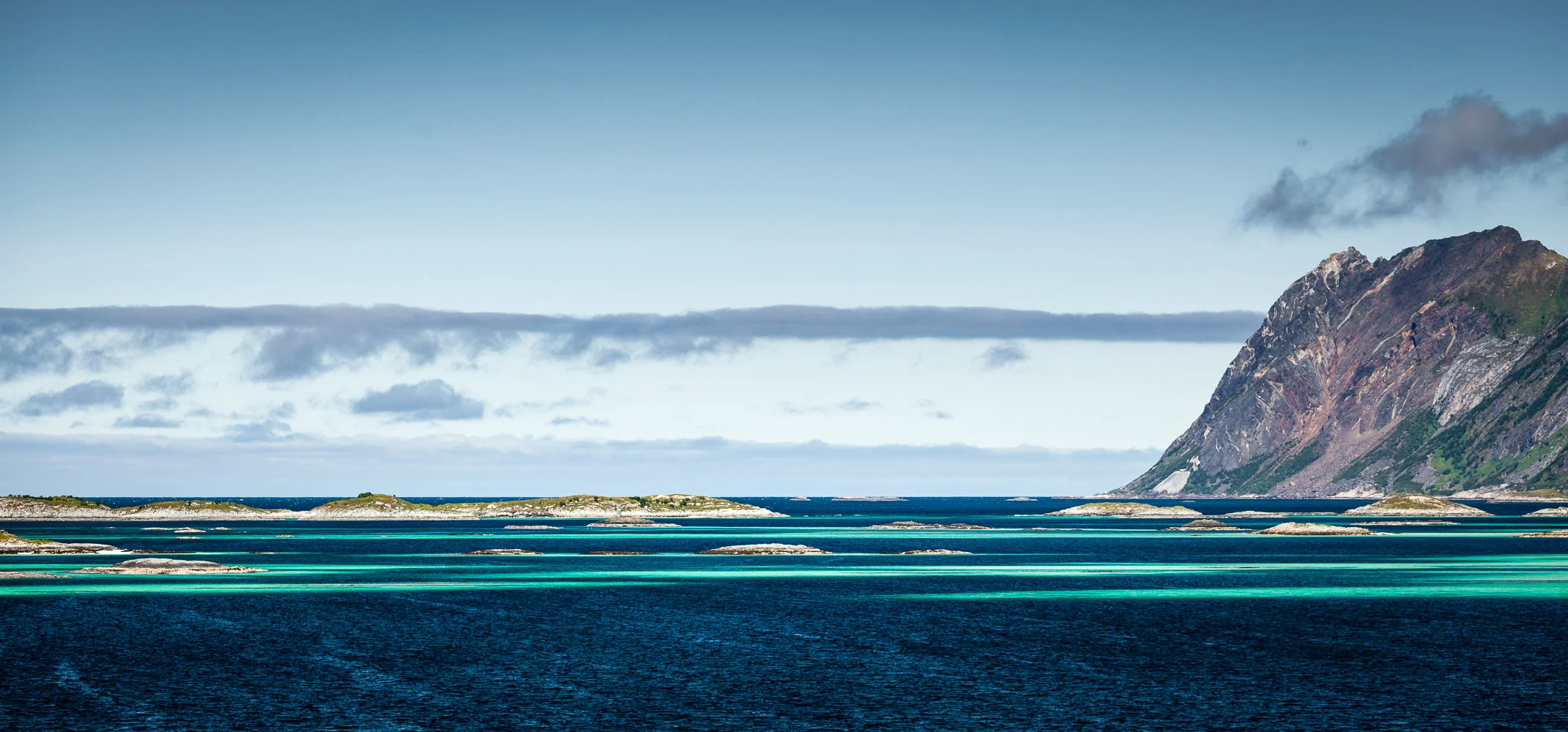 Bergsfjorden - Hamn - Senja - Troms - Norway