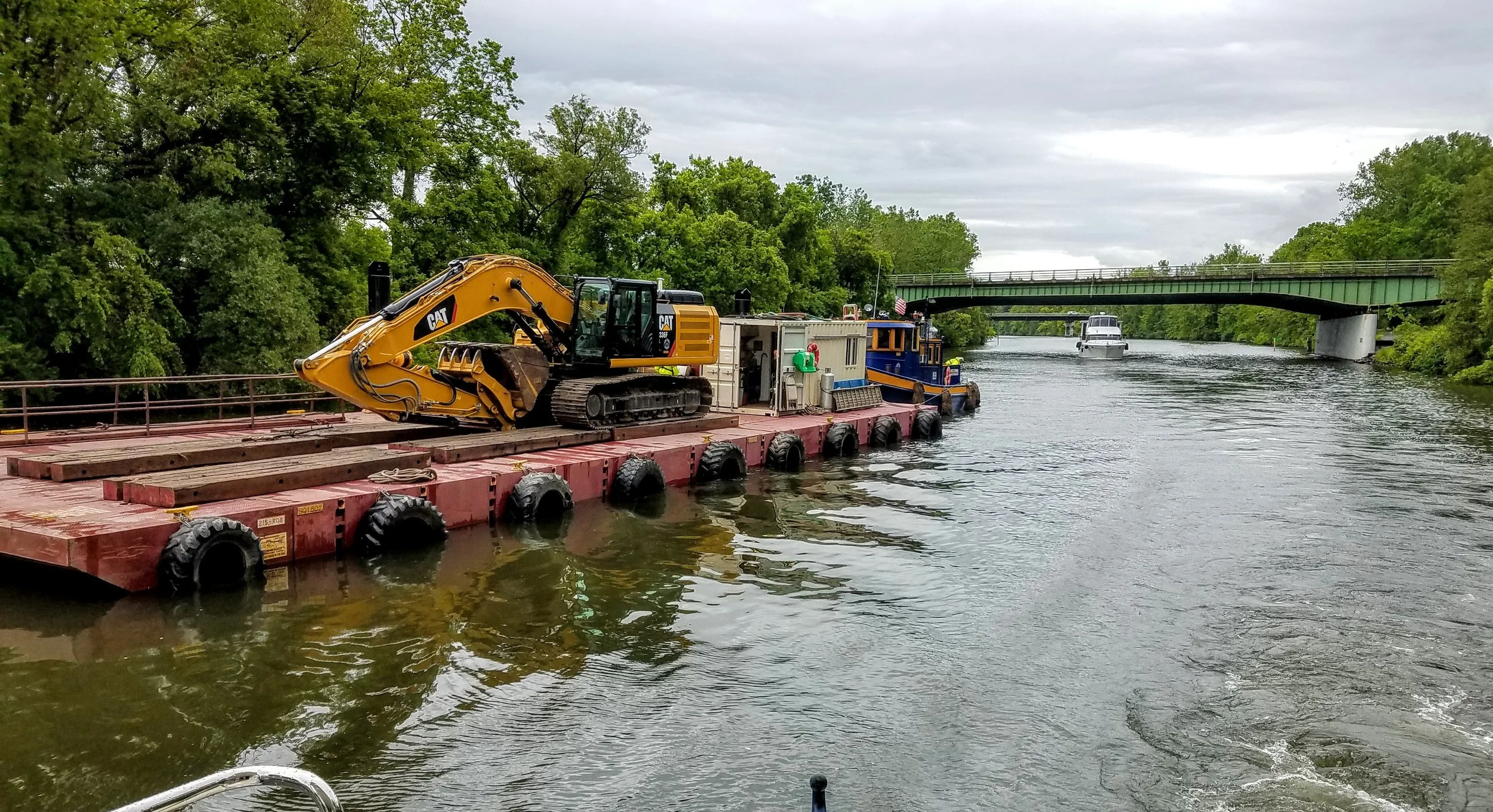 Just an average day on the Erie for the tug Erie, pushing his load upstream (Here’s to Us in the back ground)