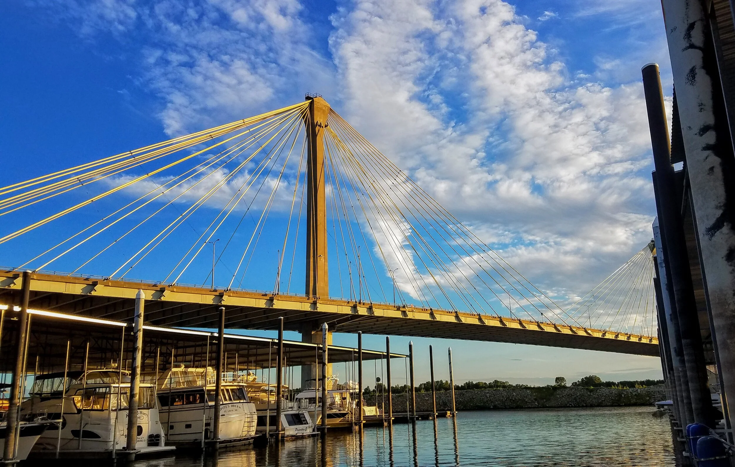 Independence at her end-tie under the New Clark Highway Bridge, Alton, IL on the Mississippi River