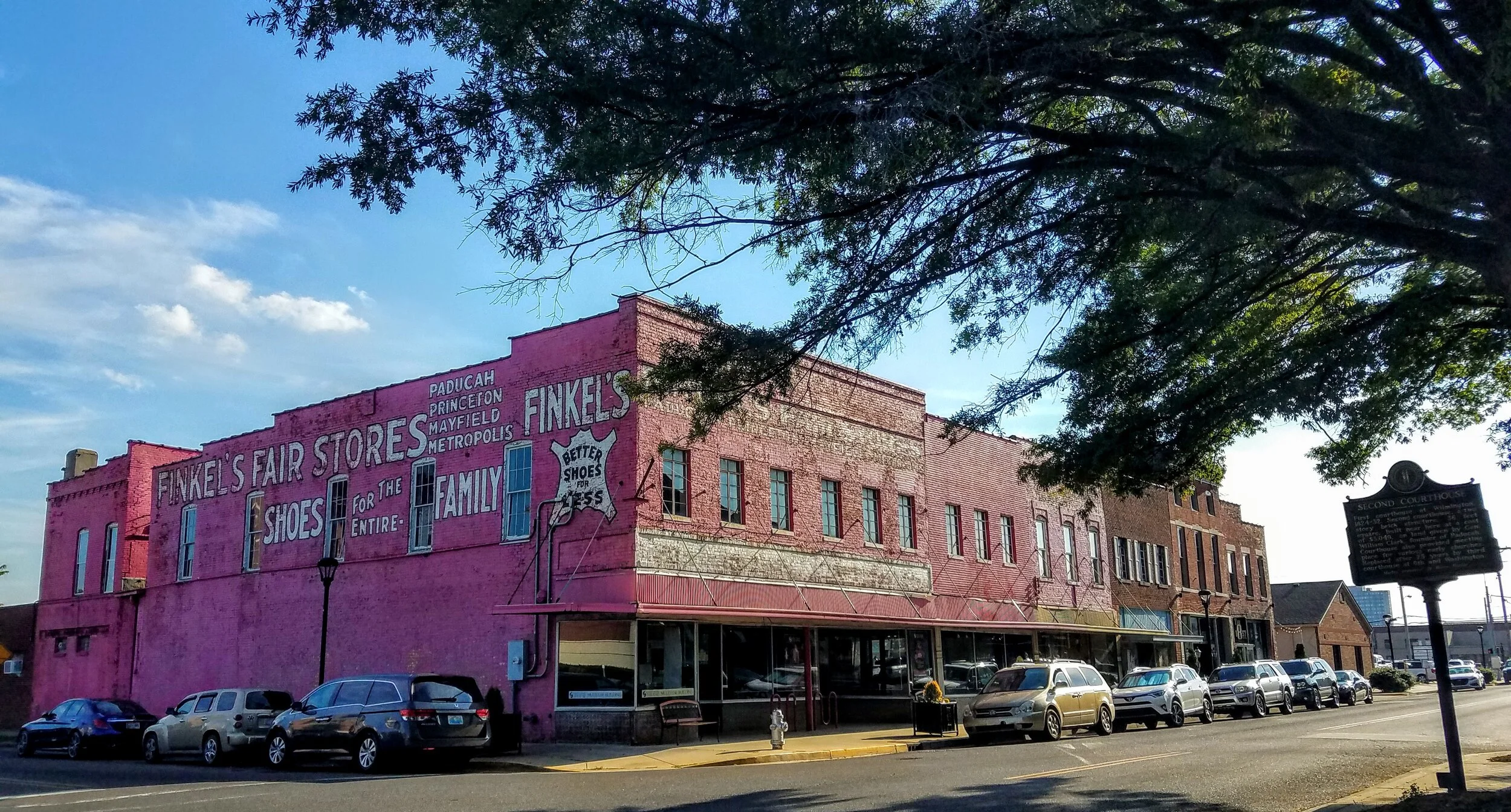 Sweet old buildings of Paducah