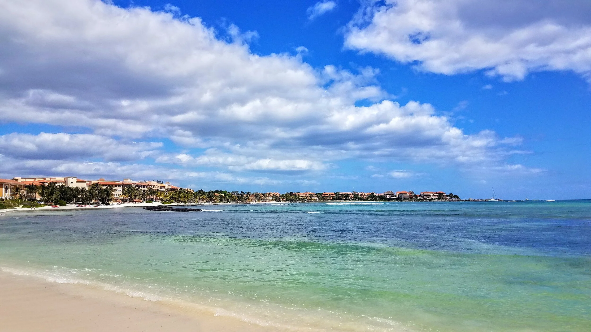 Puerto Aventura, Mx the Riviera Maya Wx Hold — INDEPENDENCE CHRONICLES