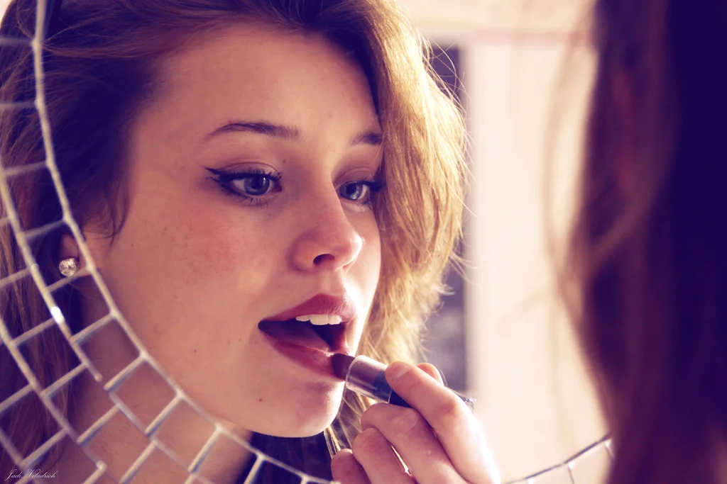 COMMON BEAUTY MISTAKES YOU MIGHT BE MAKING