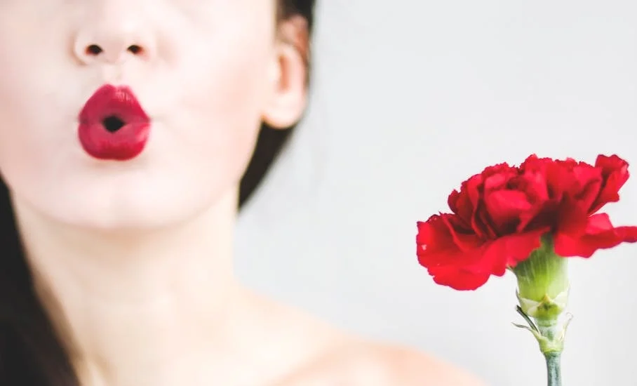 red+lip1.jpg