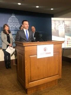 Jonathan Weinhagen 3 smaller size.jpg