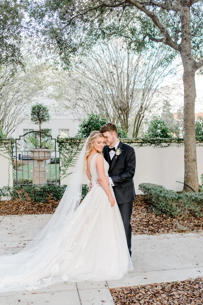Modern and romantic wedding at Palmetto Club at FishHawk-75.jpg