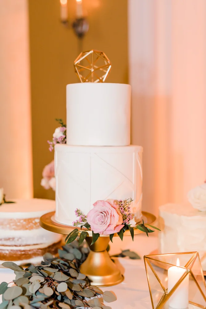 Modern and romantic wedding at Palmetto Club at FishHawk-94.jpg