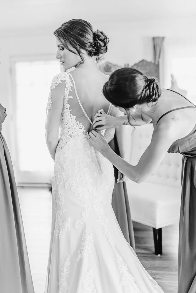 Romantic Outdoor Barn Wedding-52.jpg