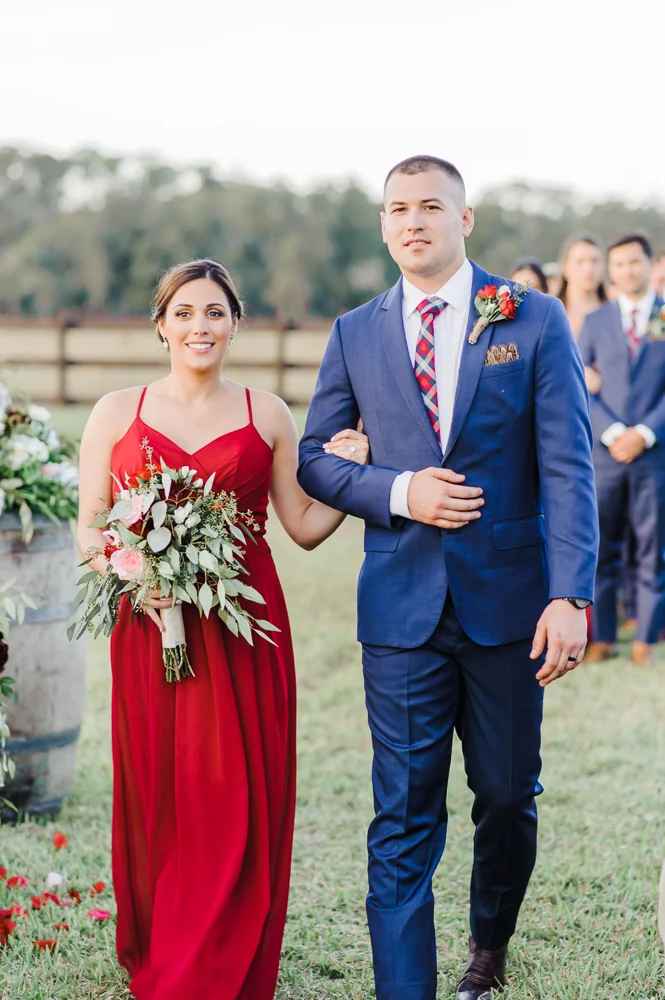 Romantic Outdoor Barn Wedding-104.jpg