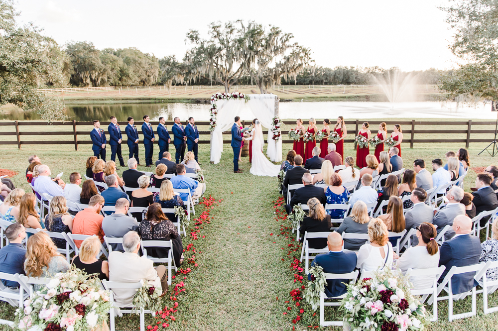 Romantic Outdoor Barn Wedding-118.jpg