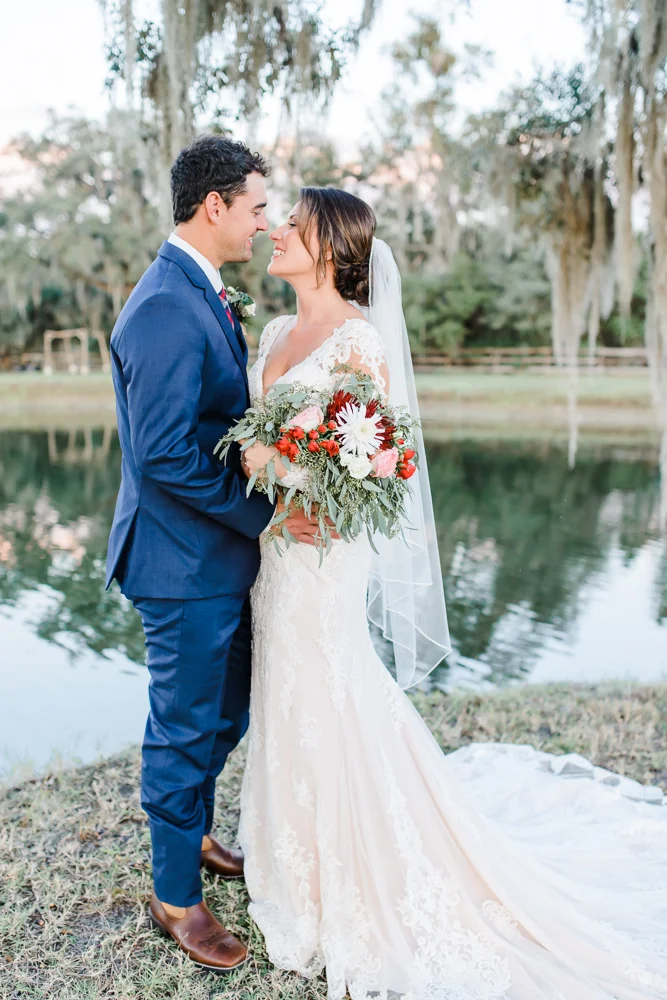 Romantic Outdoor Barn Wedding-155.jpg