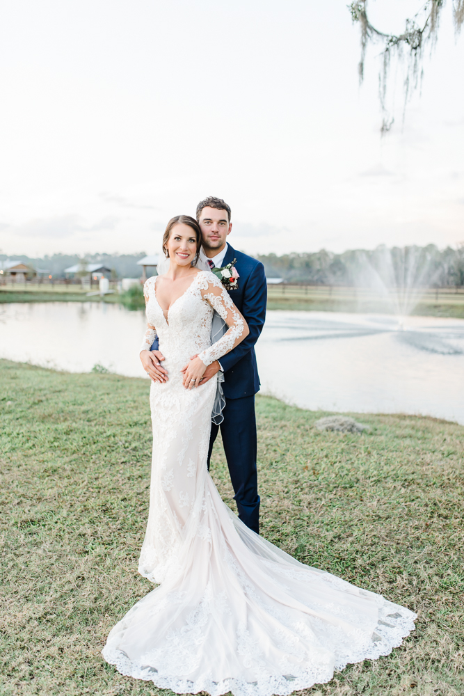 Romantic Outdoor Barn Wedding-160.jpg