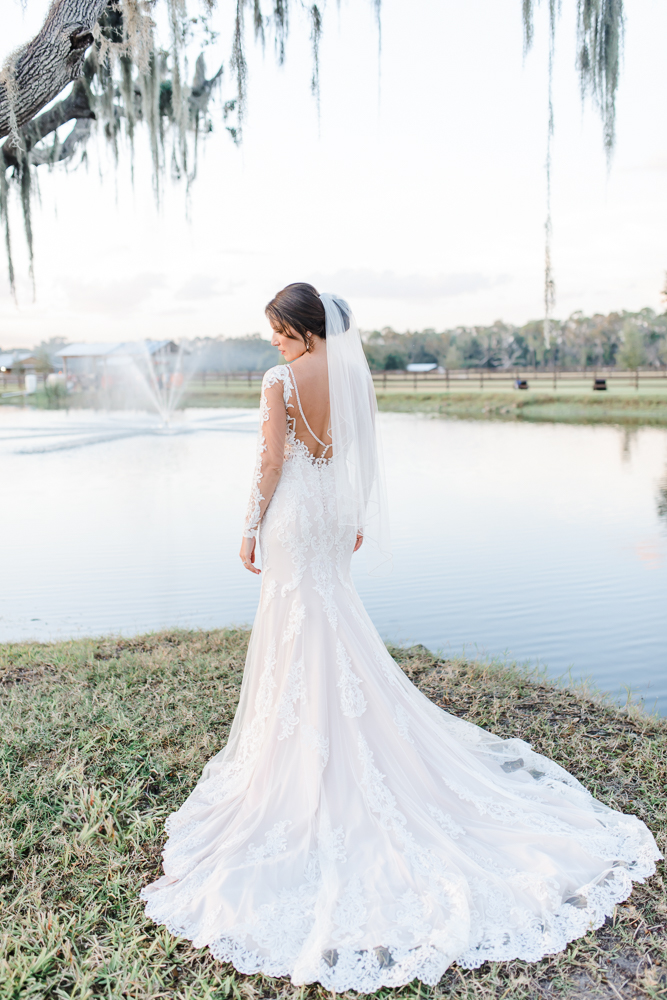 Romantic Outdoor Barn Wedding-152.jpg