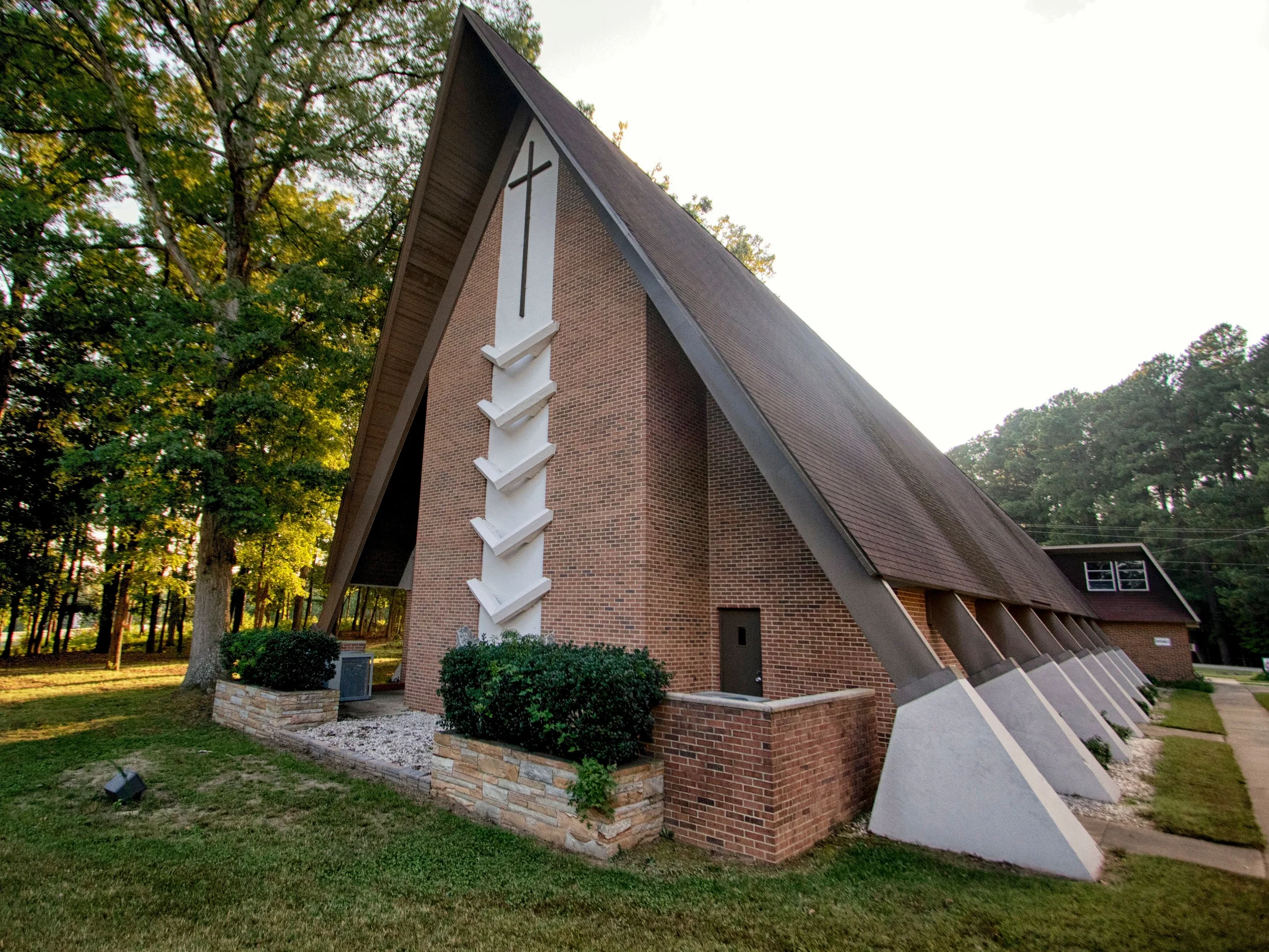 Hickory Grove UMC. Photo credit: Micah Montague