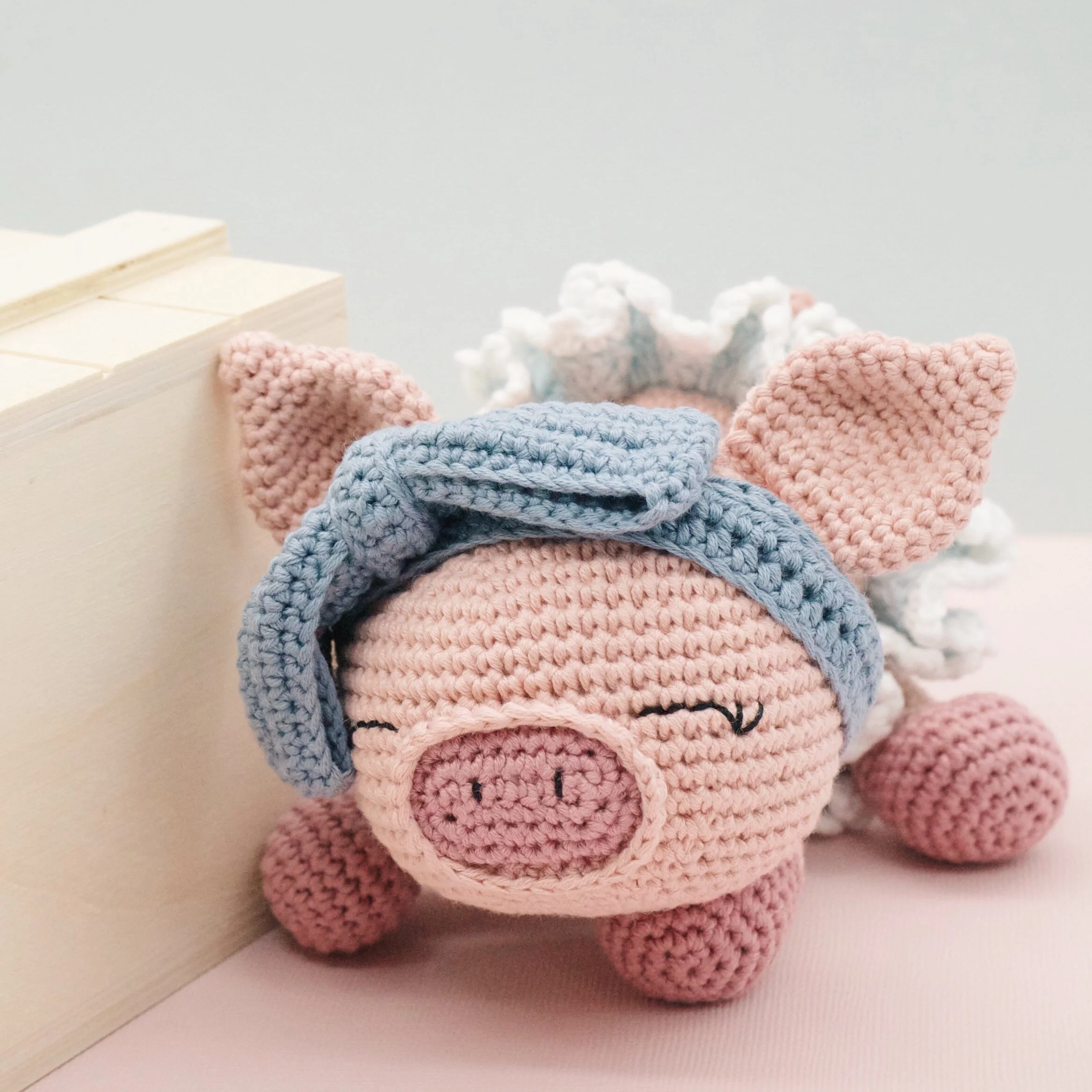 DaisyMaeThePigPattern3.JPG