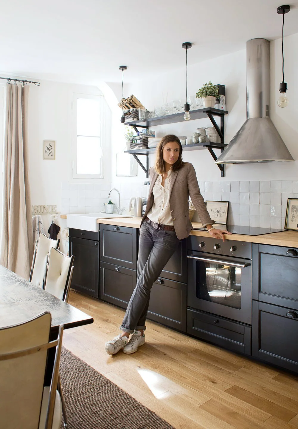 inside-closet-laure-de-sagazan-1-18.jpg