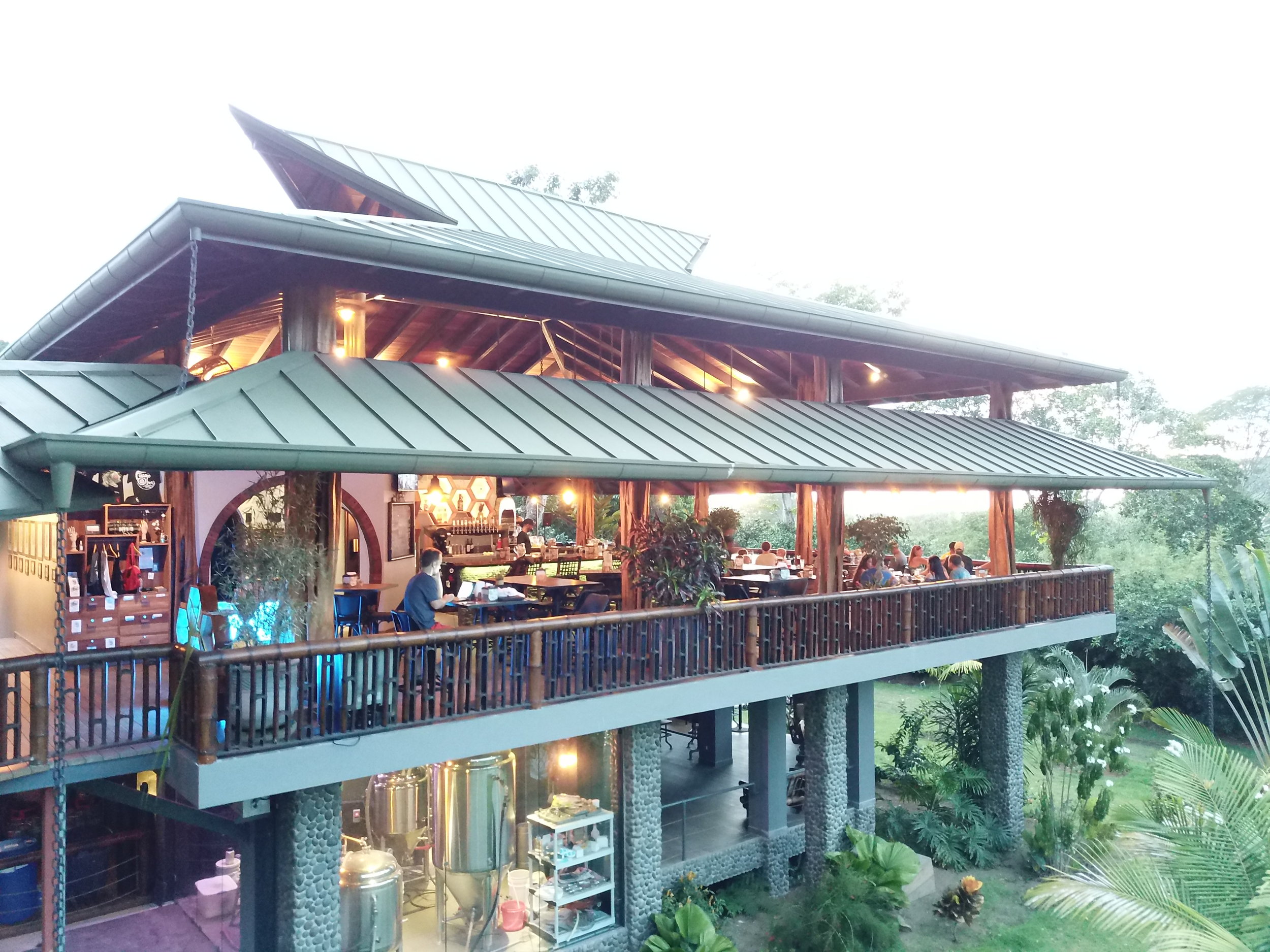 2B4FFD517419EFB36DFECE318FF02005 2.JPG