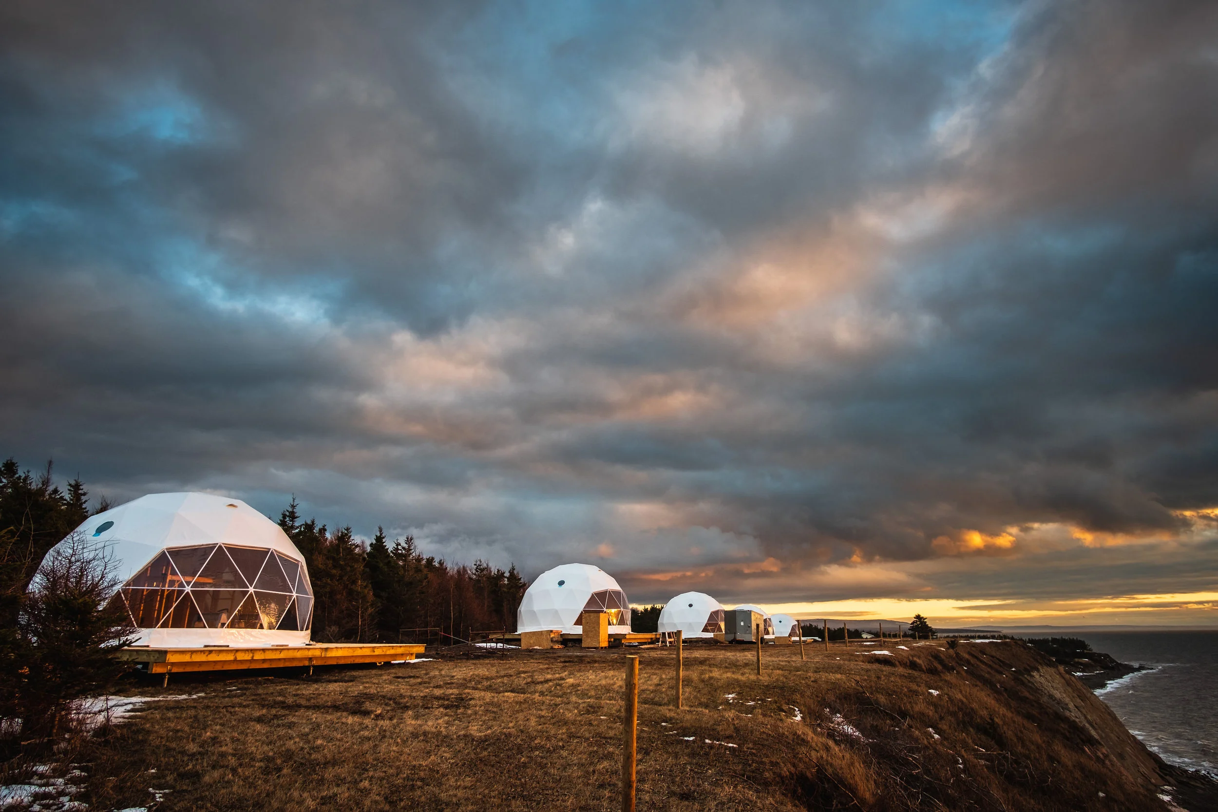 Archer's Edge Dome Winter front sidejpg.jpg