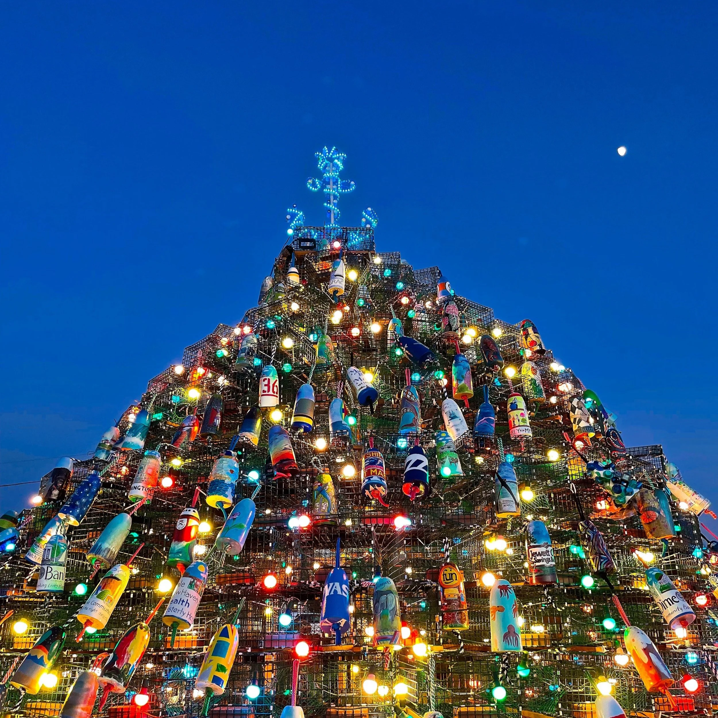 A Very Connecticut Christmas: Stonington’s Lobster Trap Tree
