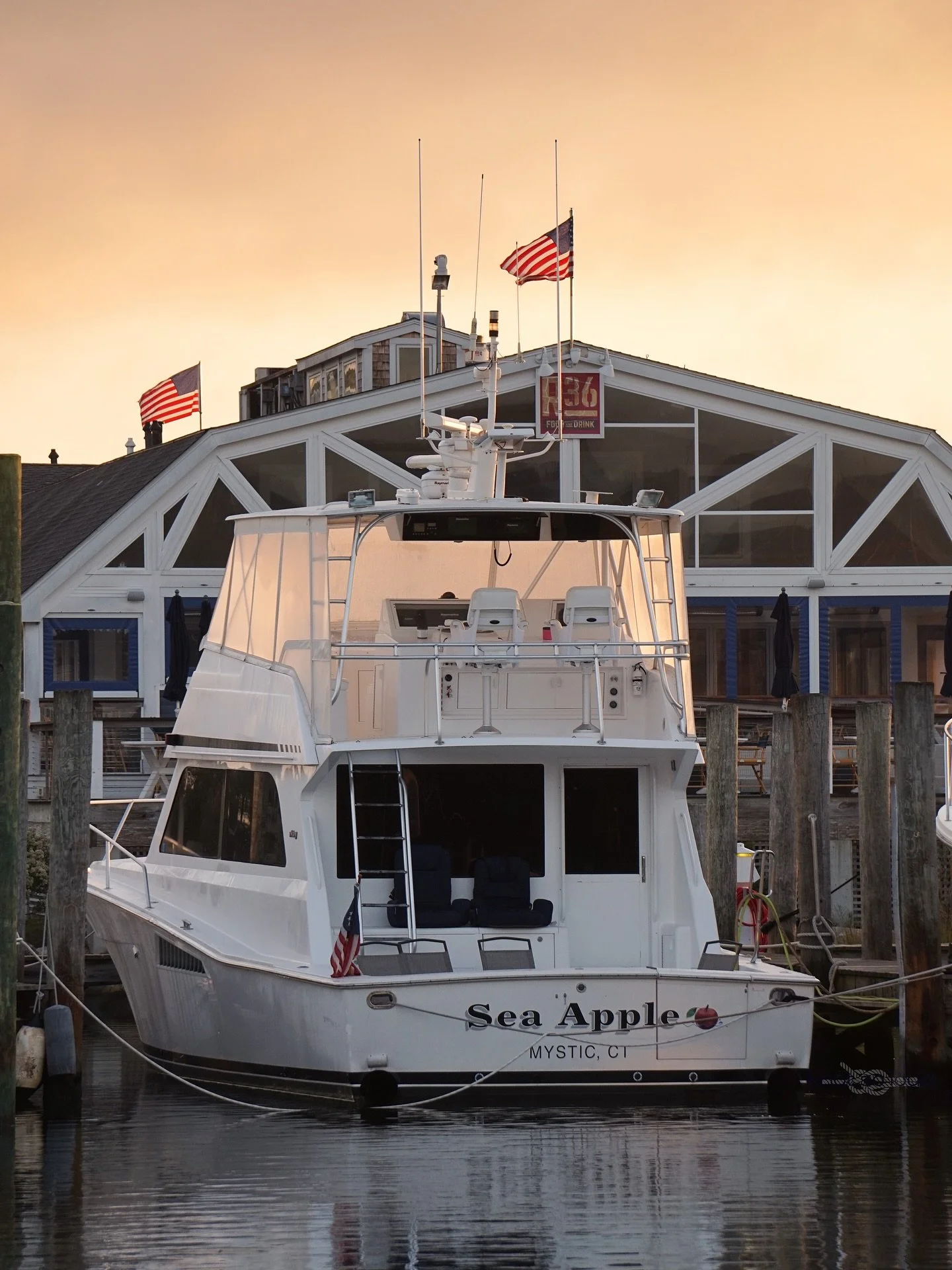 Crisp air, apples, and cozy fall vibes &mdash; all happening at @oldemistickvillage this weekend for their annual apple festival. It&rsquo;s a fun event you won&rsquo;t want to miss! 🍎🍂