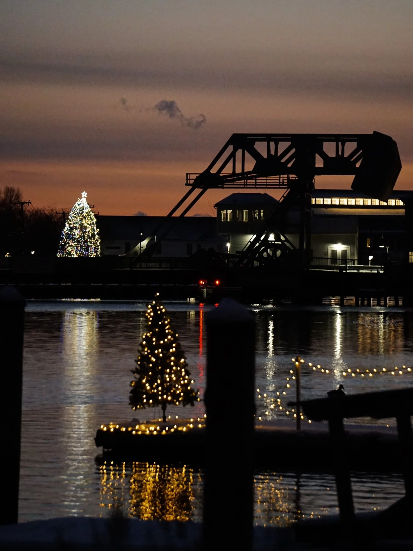 Mystic, but make it sparkle ✨🤍