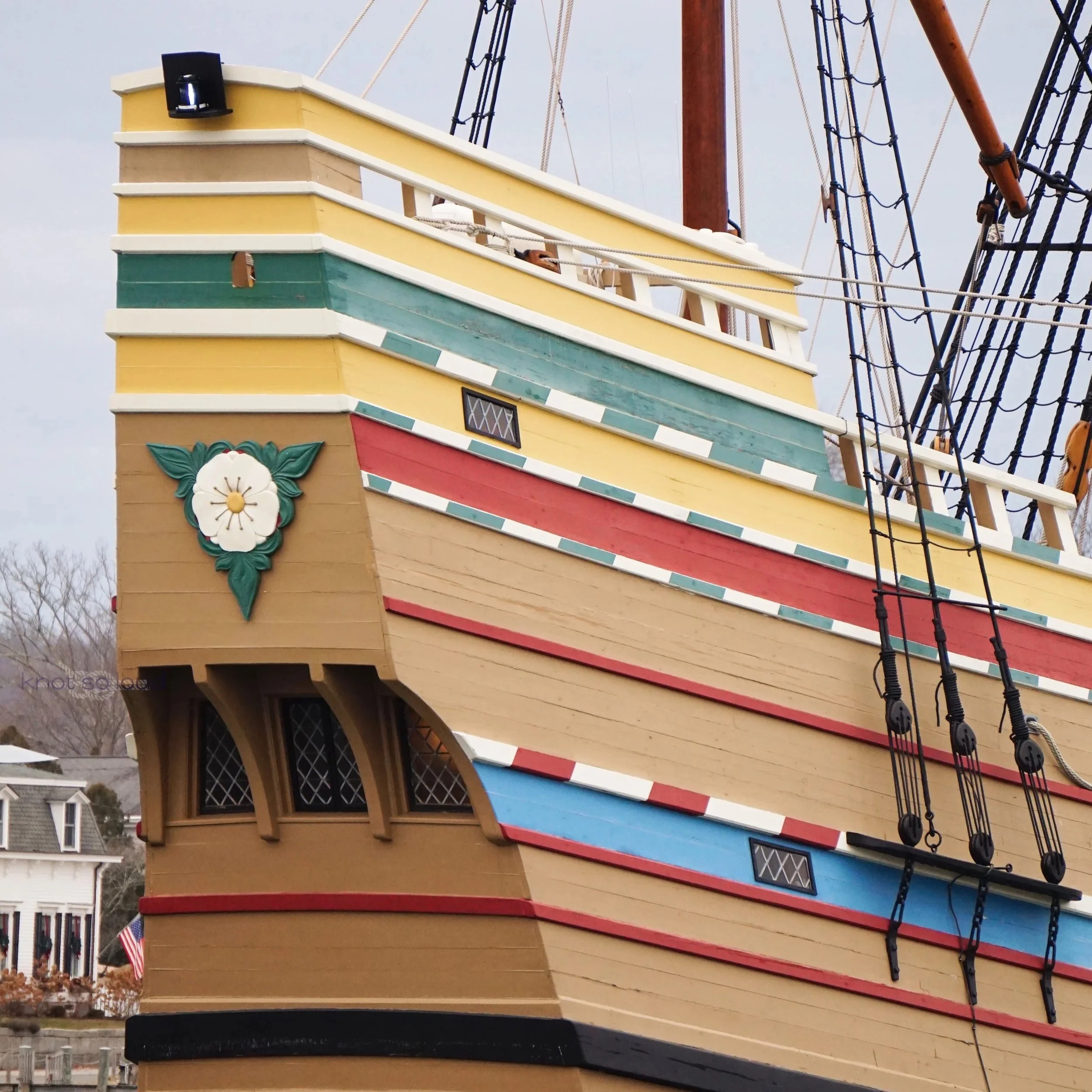 Mayflower II returns to Mystic for the winter