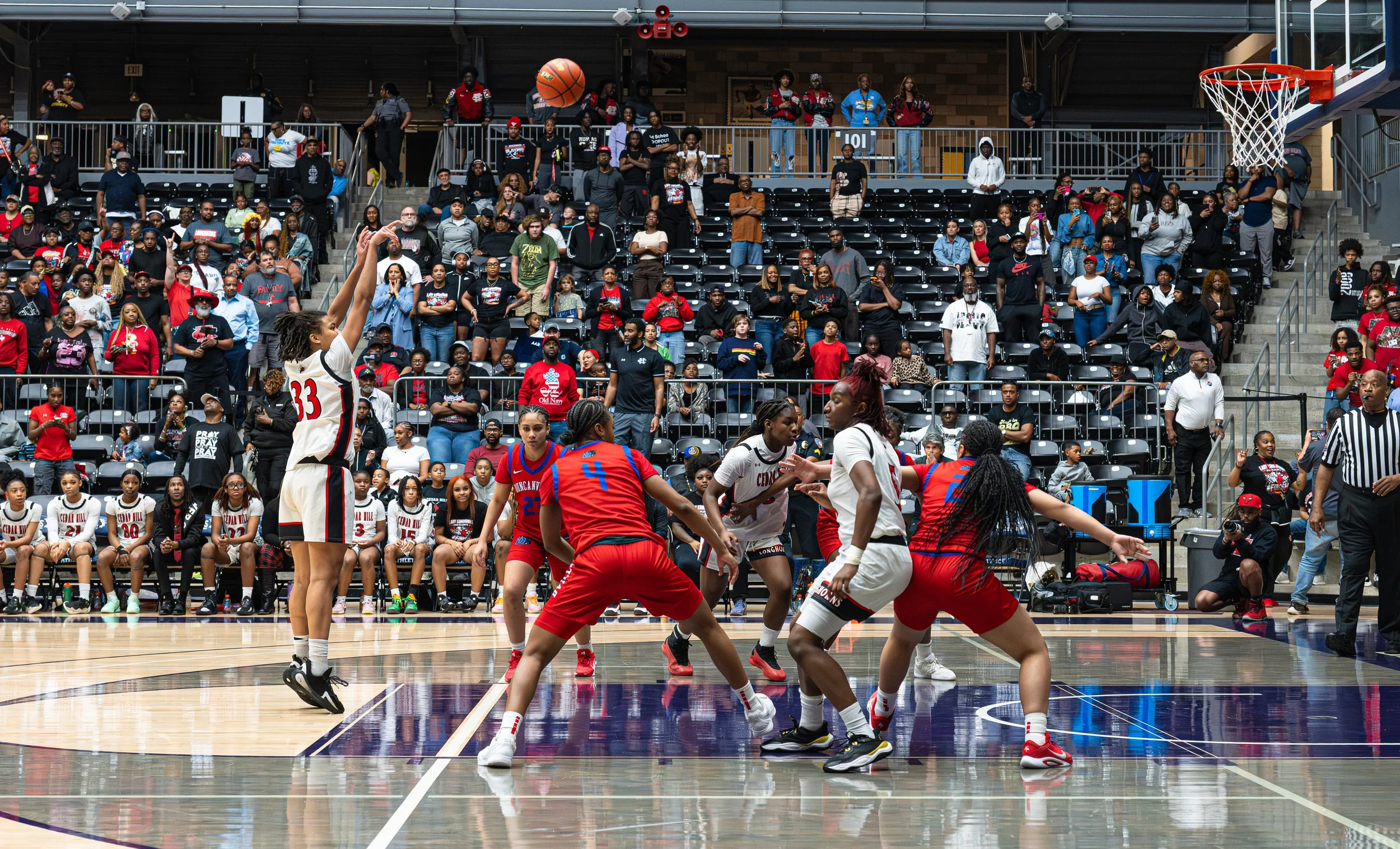 Cedar Hill Stuns Duncanville to Advance to State Tournament 
