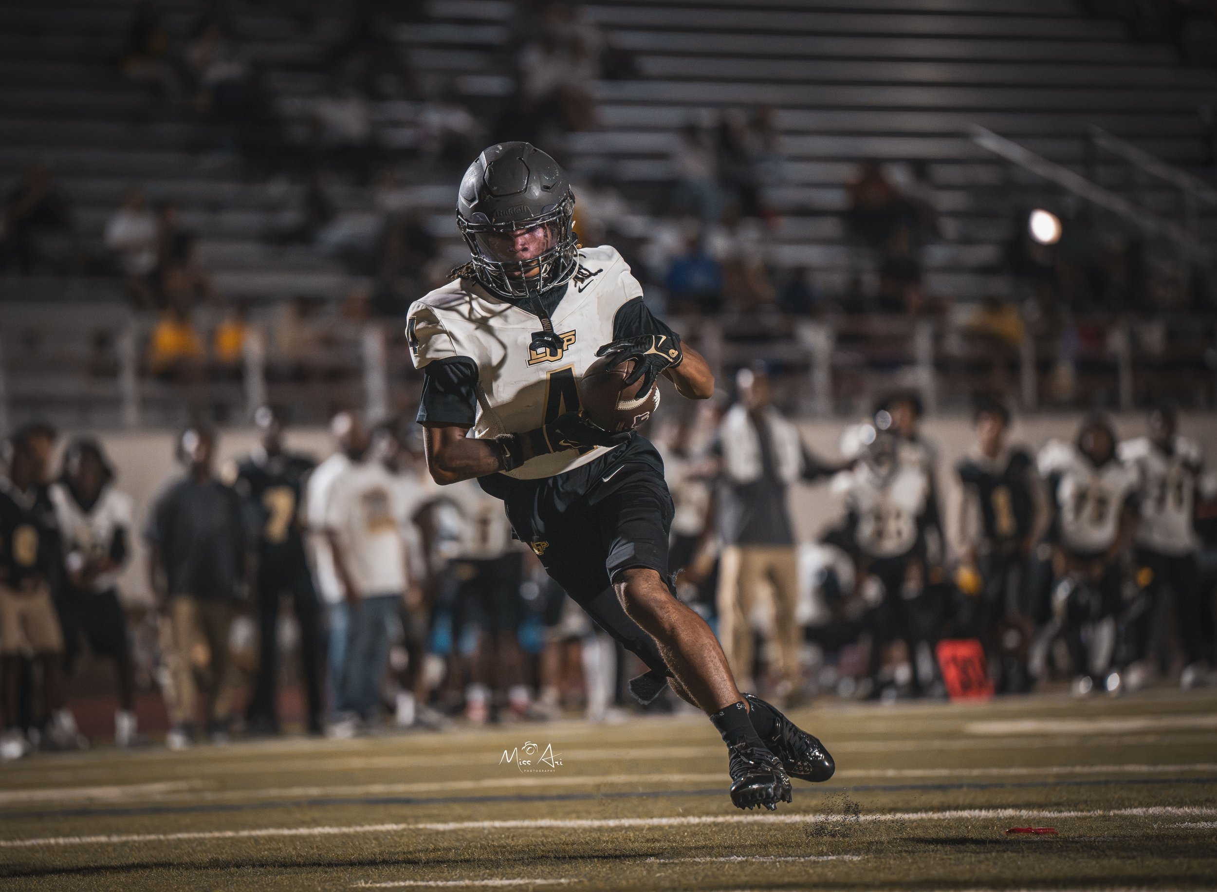 Second Half Surge Lifts Pinkston Over Roosevelt