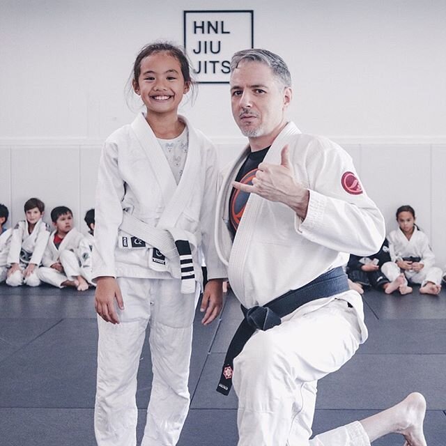 Flashback to a couple weeks ago... a little longer, and back to normal 🤞🏼
Also, current members/parents, please join our Facebook HNL JIU JITSU MEMBERS private group... if you haven&rsquo;t already 🤙🏼 &mdash;&mdash;&mdash;&mdash;&mdash;&mdash;&md