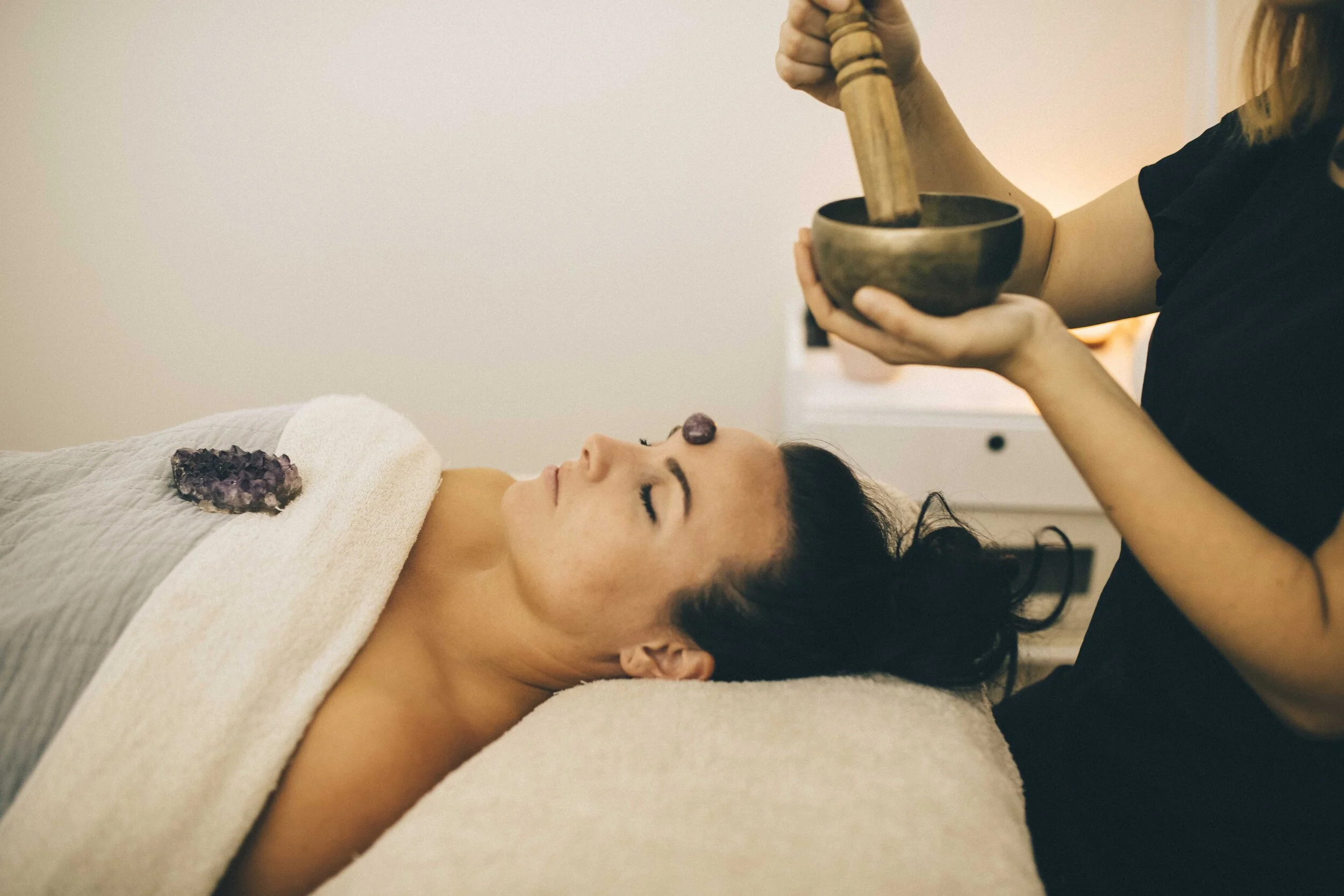 Signature Attune Facial 90 with Romy