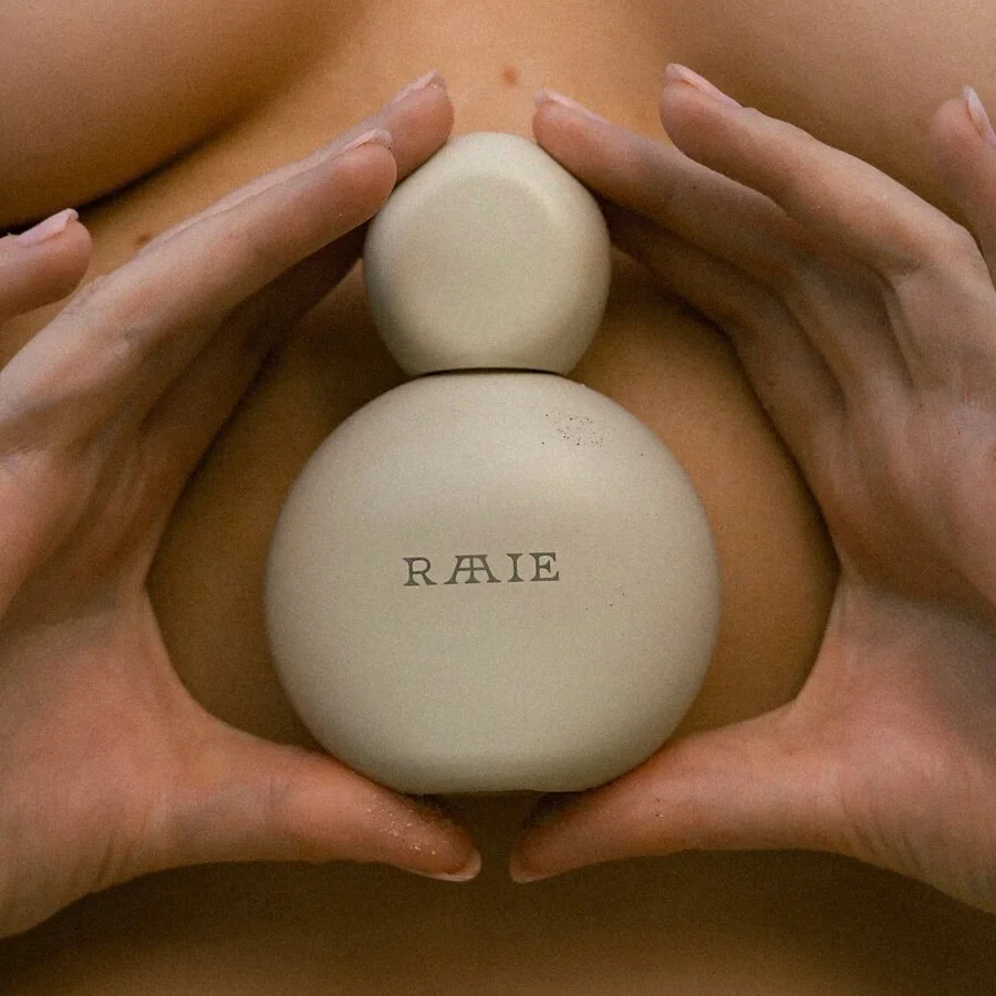 F9E349E2-DF3C-4C60-8D4B-97121BB36371