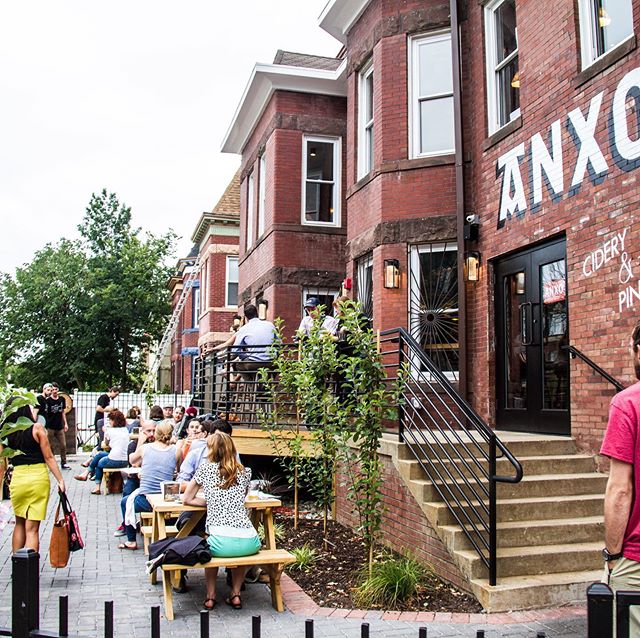 Our friends @anxotruxton are crafting an amazing, super sustainable kickoff dinner for #RescueDishDC! Mark your calendars for July 10 and start dreaming about cider house punch. Check back for details and a link for tickets!
.
.
.

#dcfood #dcfoodies