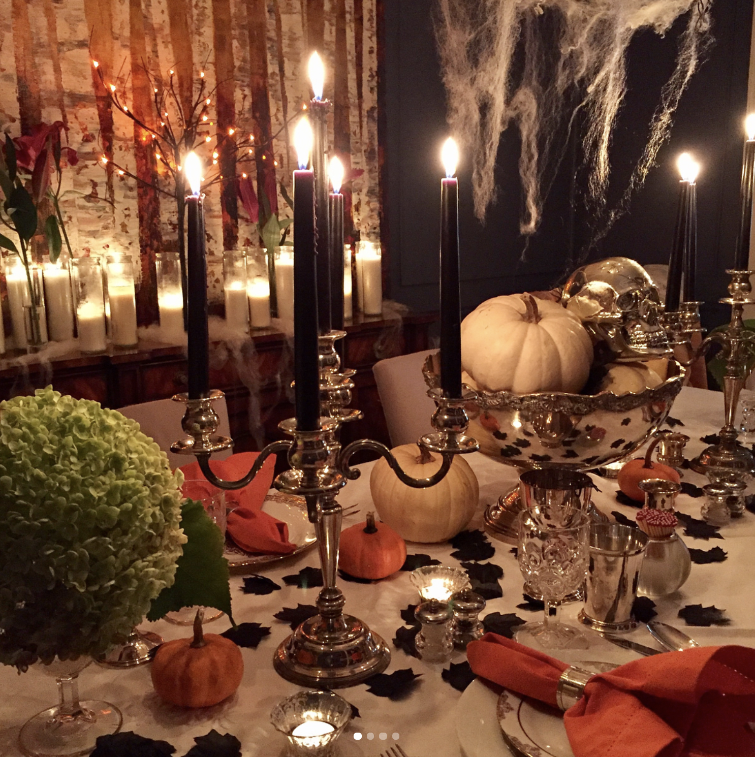 Table design by Cynthia Ferguson