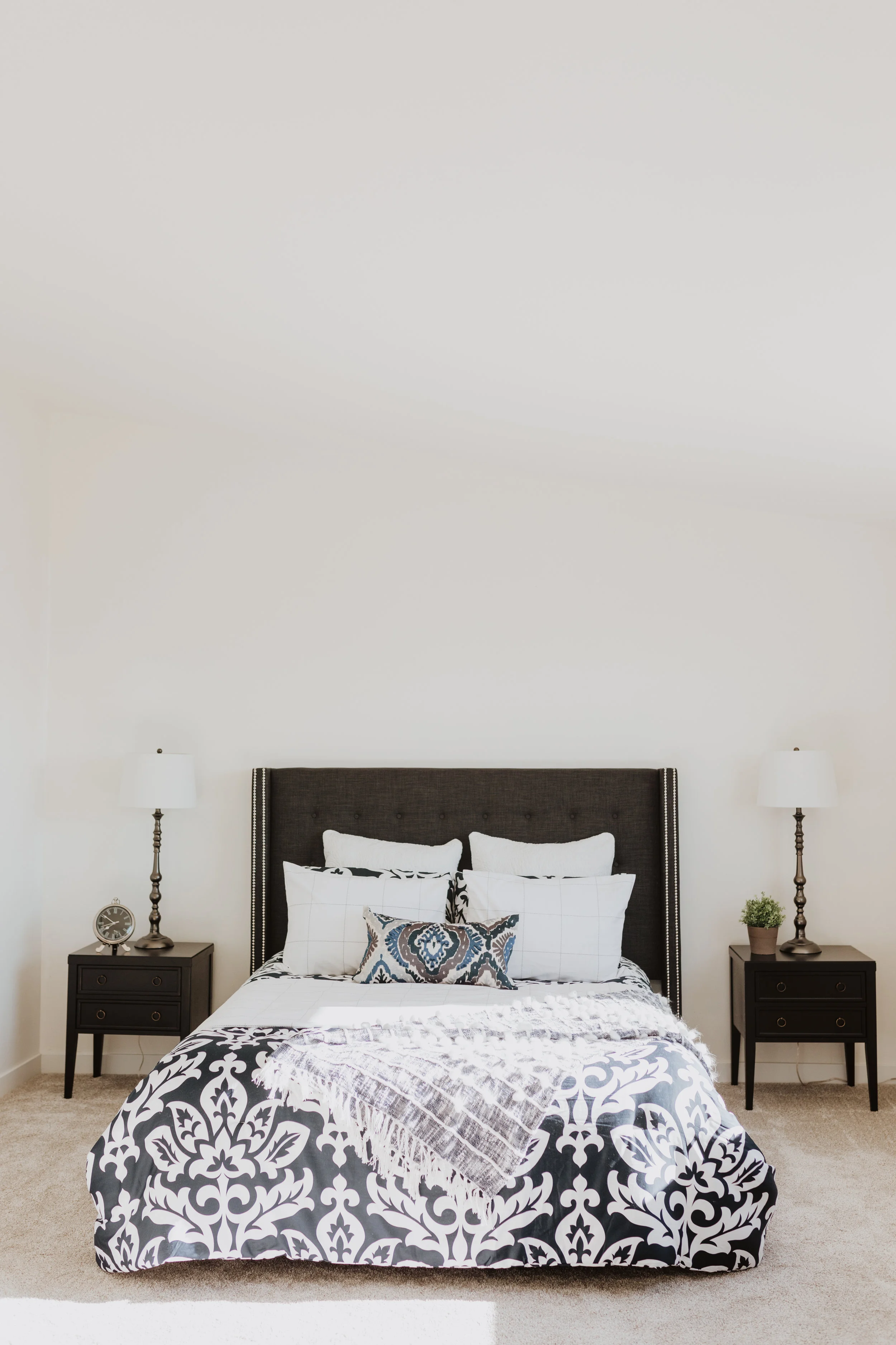 mkstaging_rachelclementsphotographer_homethree-4.jpg